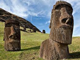 Moai Statues